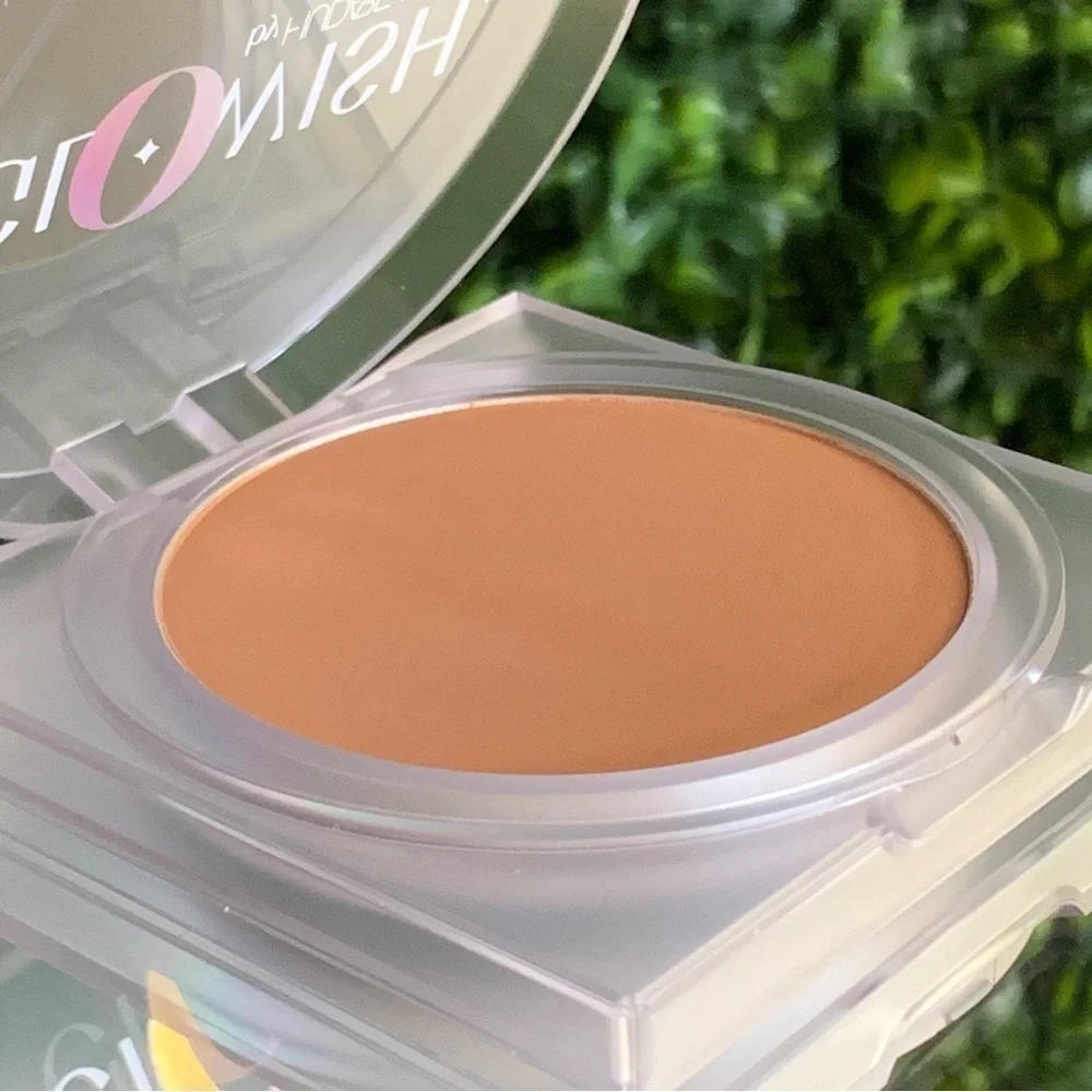 Huda TAN LIGHT 07 GloWish Luminous Pressed Powder | NEW | Full Size 10g Blurring